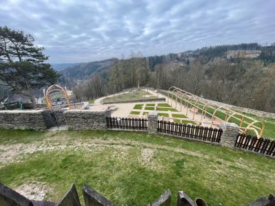 Pohled z hradu Svojanov